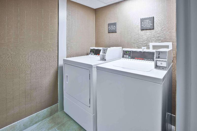 هتل Hampton Inn Toledo South/maumee