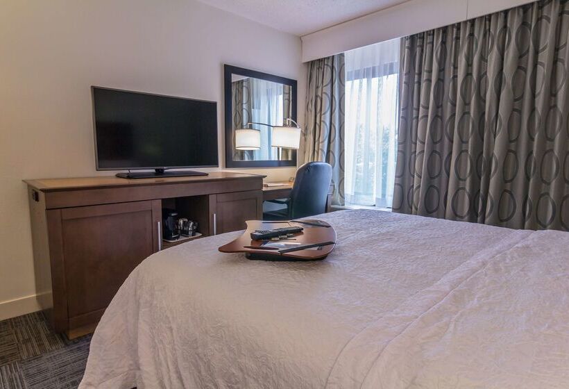בית מלון כפרי Hampton Inn Winchester University/mall Area