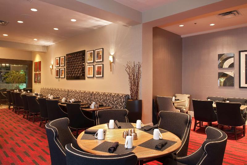 فندق Hilton Atlanta Northeast