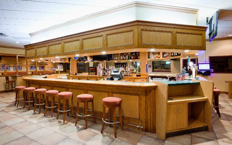 هتل Holiday Inn & Suites St. Cloud, An Ihg