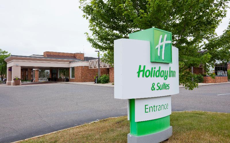 هتل Holiday Inn & Suites St. Cloud, An Ihg