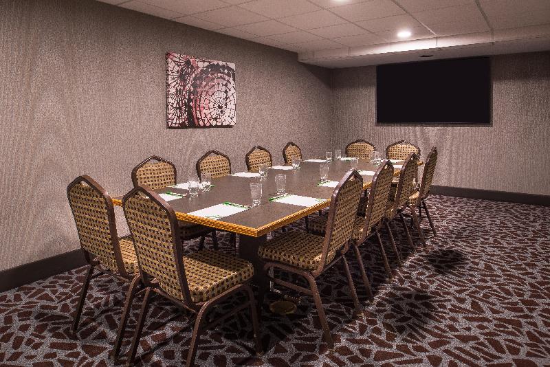 Отель Holiday Inn Auburn Finger Lakes Region, An Ihg