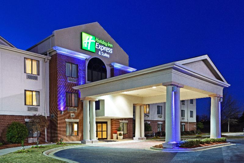 호텔 Holiday Inn Express & Suites Reidsville, An Ihg