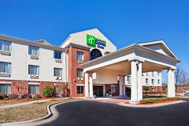 호텔 Holiday Inn Express & Suites Reidsville, An Ihg