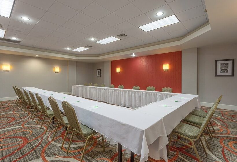 호텔 Holiday Inn Harrisburg I 81 Hershey Area, An Ihg