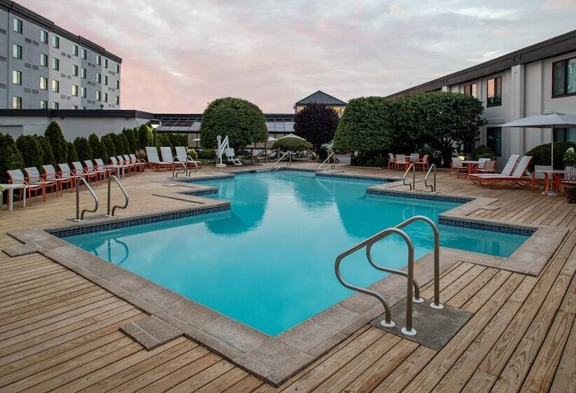Отель Holiday Inn Hasbrouck Heights Meadowlands, An Ihg