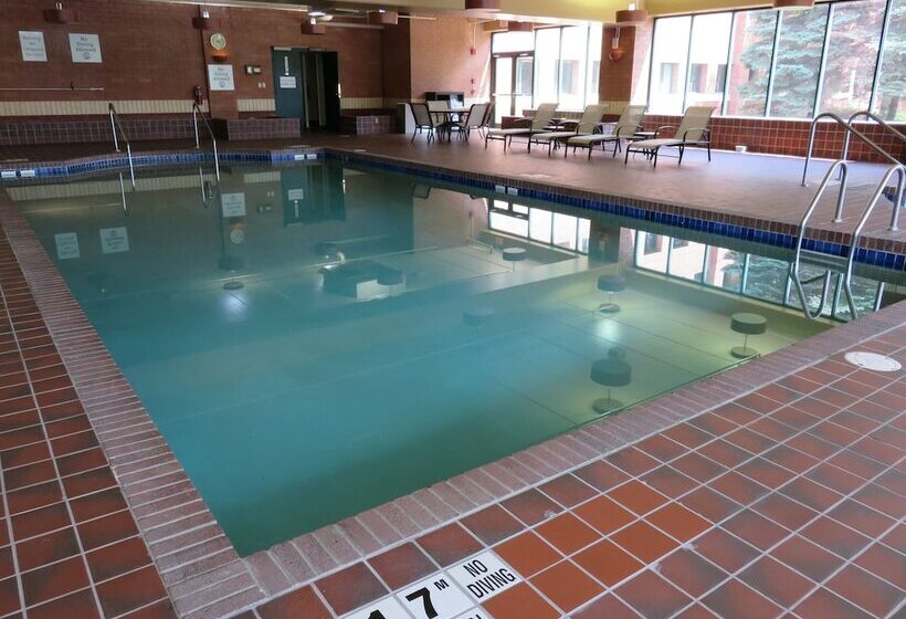 酒店 Holiday Inn Manitowoc By Ihg