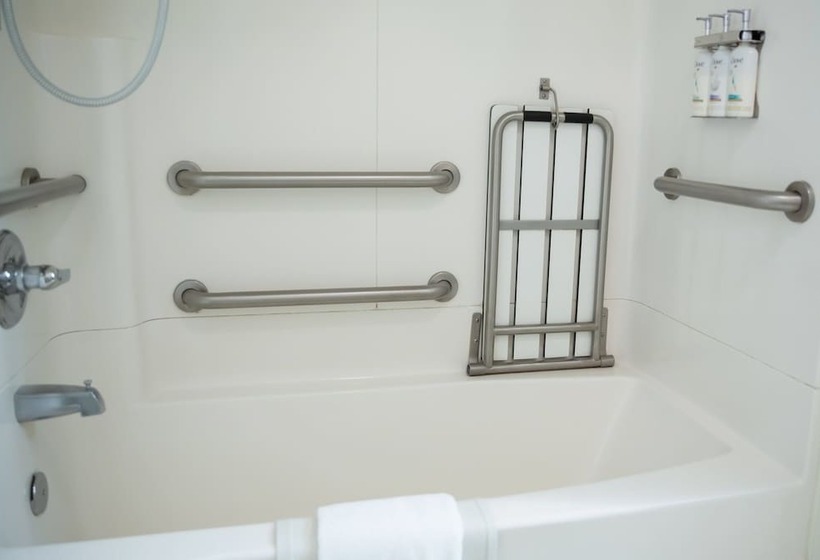 هتل Holiday Inn Redding, An Ihg