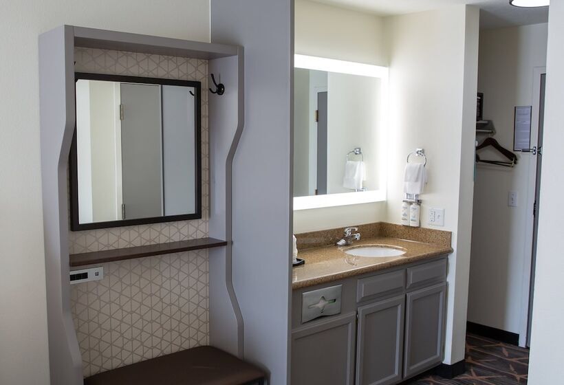 هتل Holiday Inn Redding, An Ihg