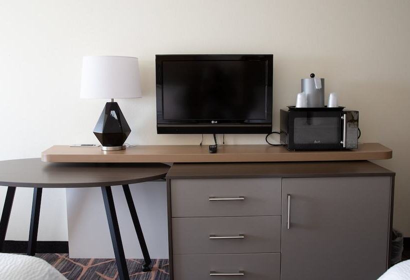 هتل Holiday Inn Redding, An Ihg
