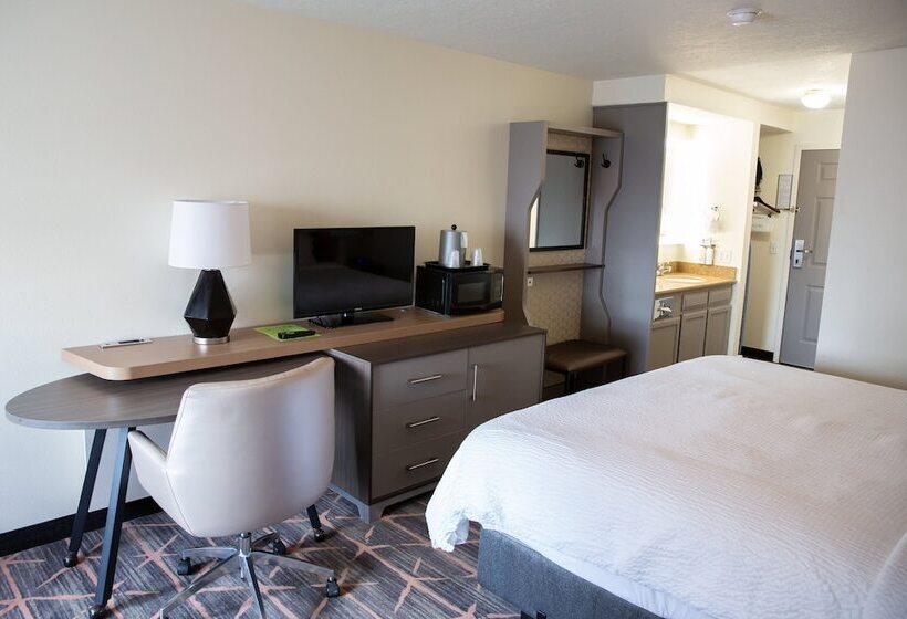 هتل Holiday Inn Redding, An Ihg