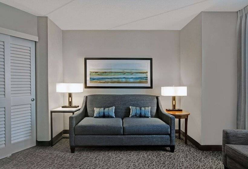 هتل Homewood Suites By Hilton Chicago Lincolnshire