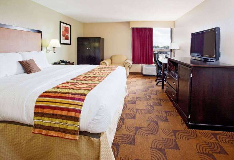 Hotel La Quinta Inn & Suites By Wyndham Memphis Airport Graceland