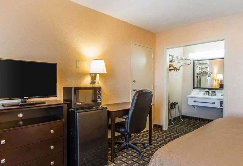 فندق Quality Inn Ada Near University