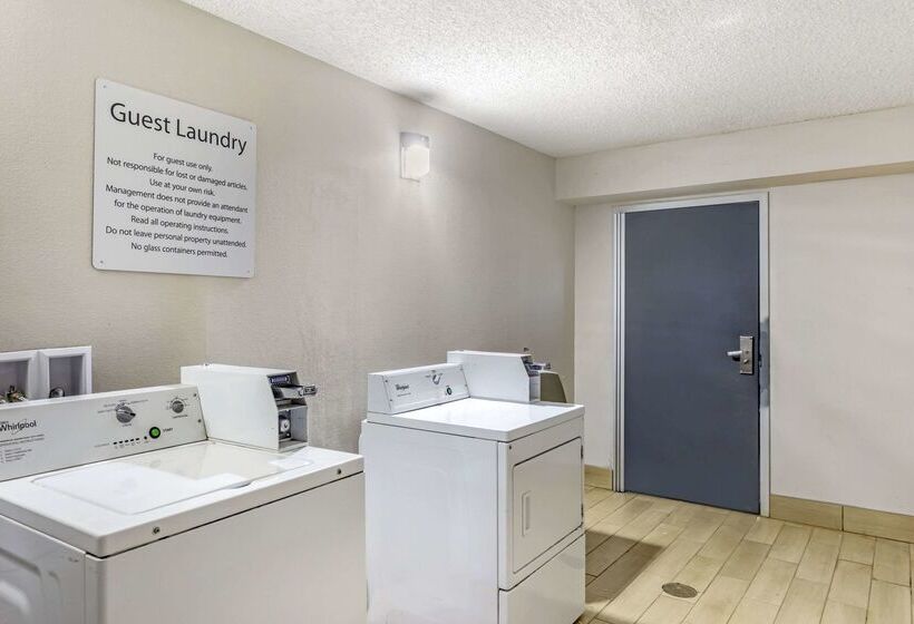 Отель Quality Inn Cookeville