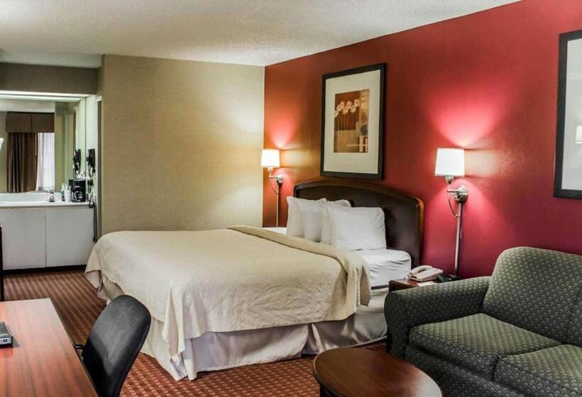 호텔 Quality Inn Roanoke Near Lake Gaston
