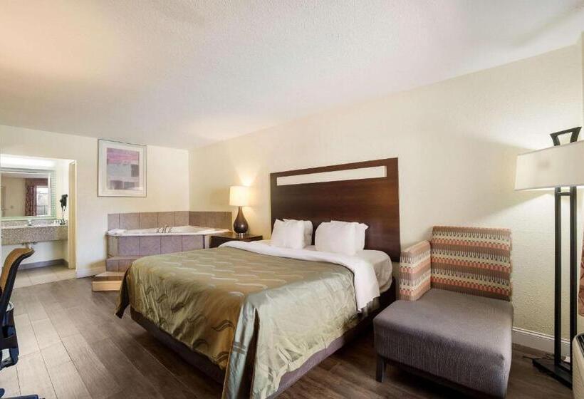 호텔 Quality Inn & Suites Conference Center Statesboro Historic District