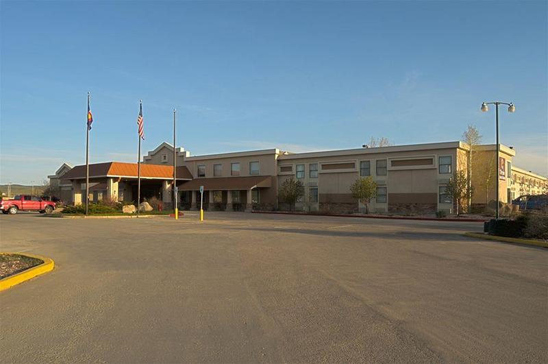 فندق Quality Inn & Suites