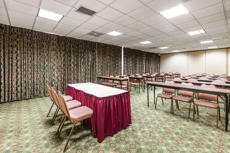 هتل Quality Inn & Suites Mcdonough South I75