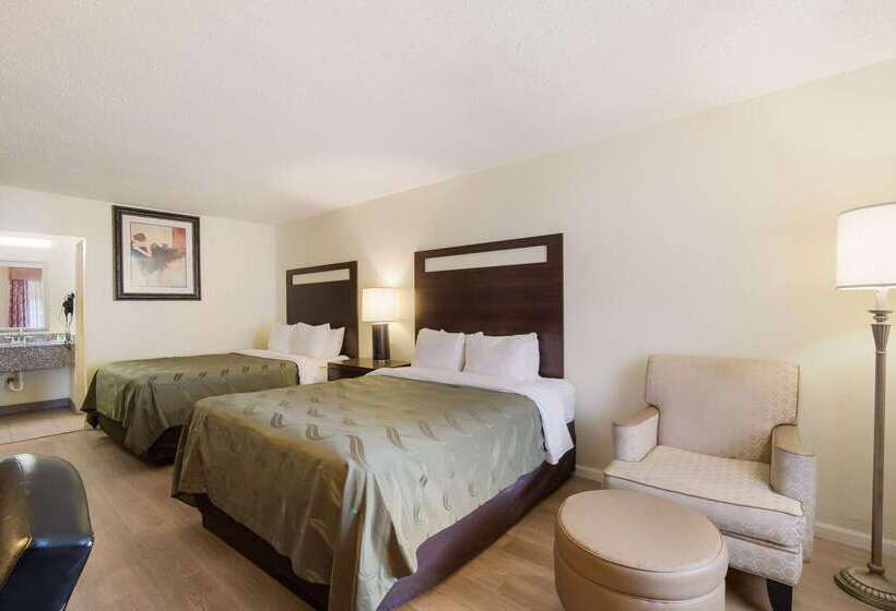 호텔 Quality Inn & Suites Conference Center Statesboro Historic District