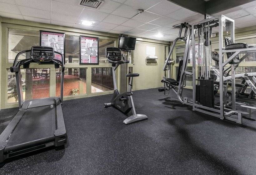 هتل Ramada By Wyndham Odessa Near University Of Texas Permian