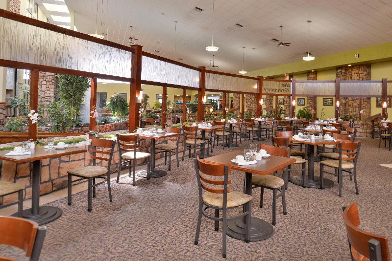 Ramada Plaza By Wyndham Sheridan Hotel & Convention Center