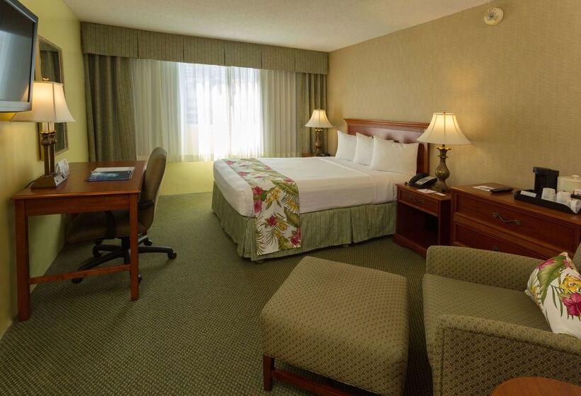 هتل Ramada Plaza By Wyndham Waikiki