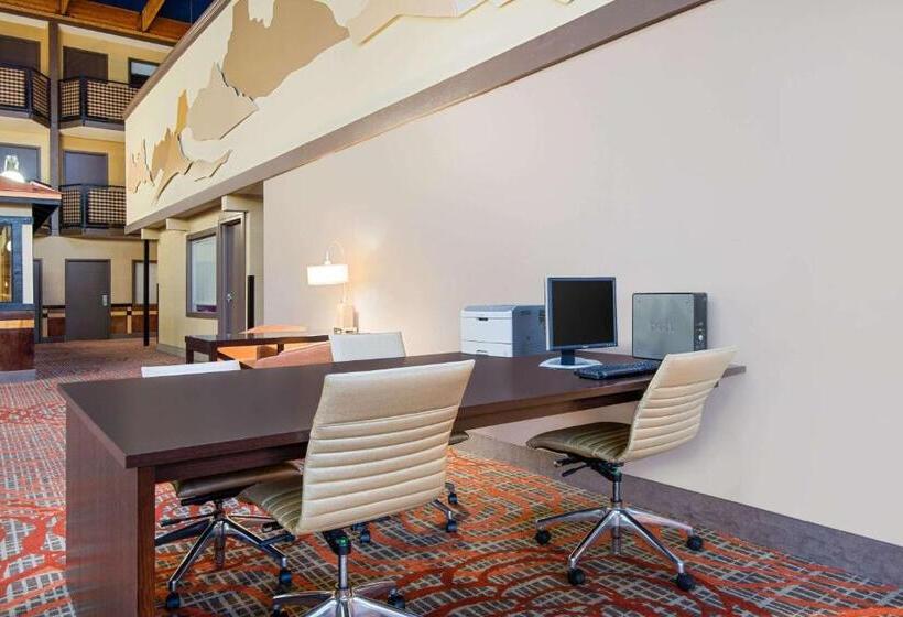 Red Lion Hotel Gillette