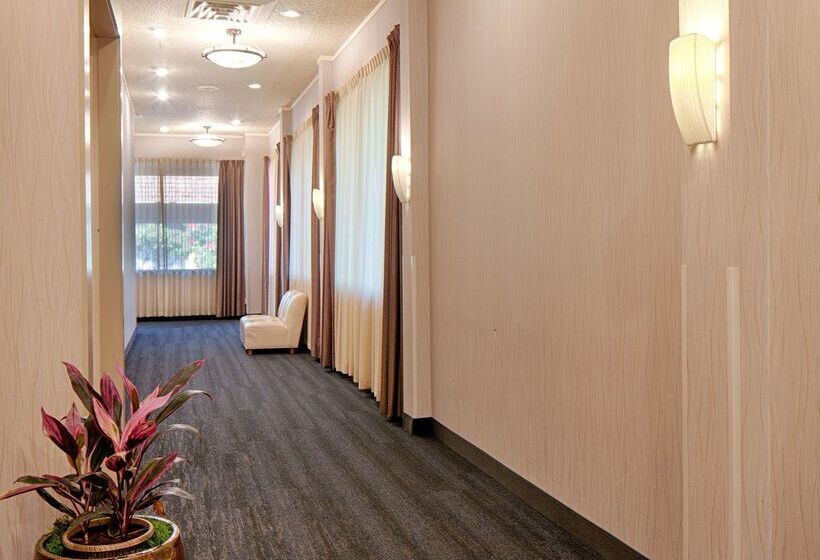 Red Lion Hotel Bellevue
