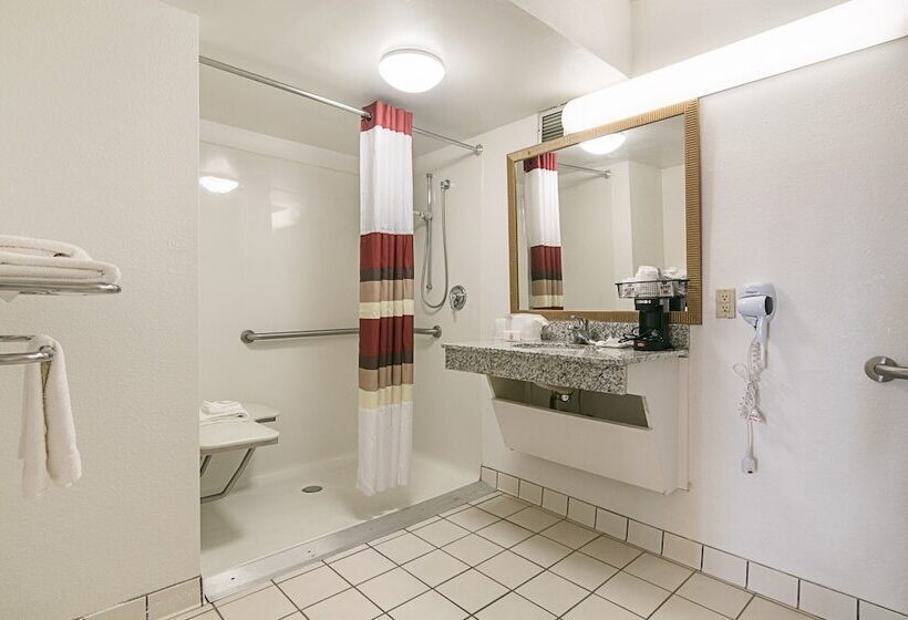 Отель Red Roof Inn Forsyth