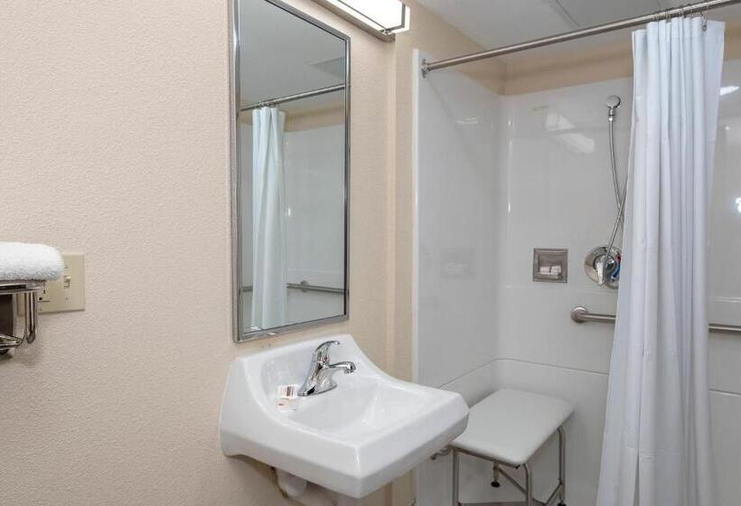 ホテル Red Roof Inn Freehold