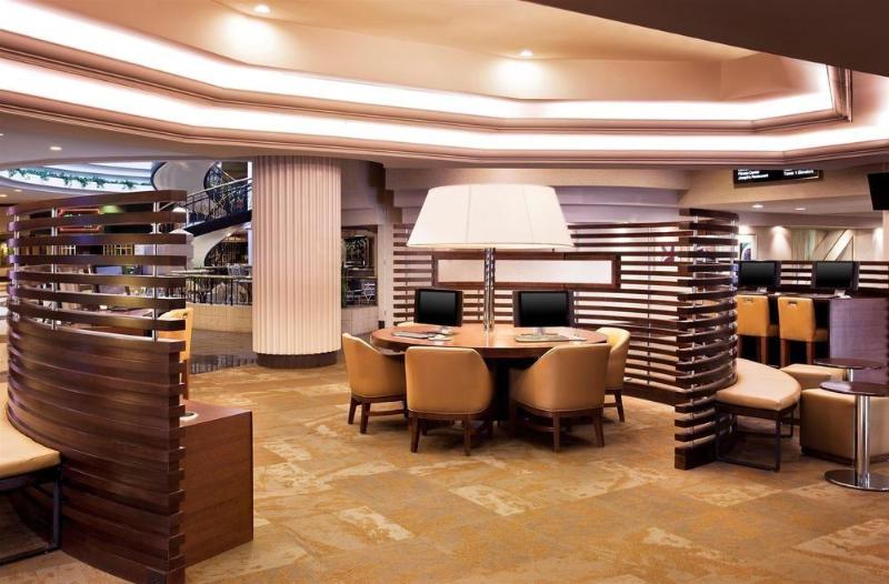 هتل Sheraton Greensboro