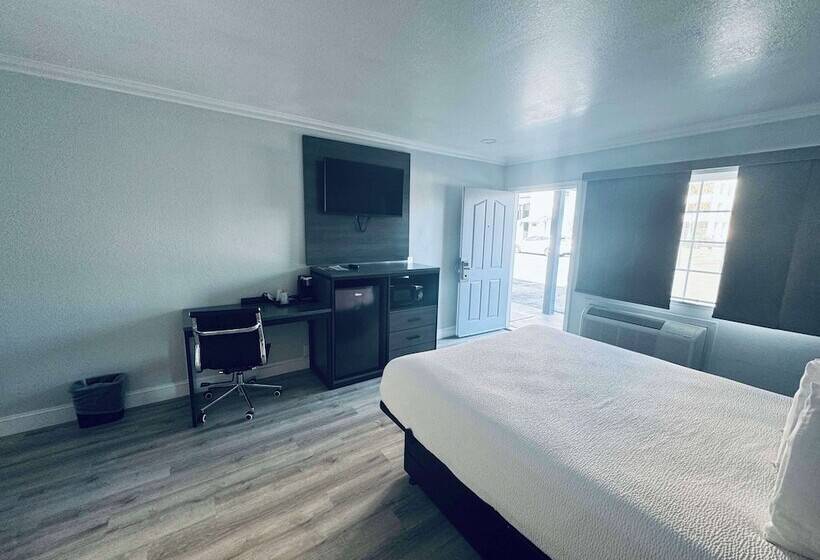 هتل Surestay By Best Western Fresno Central