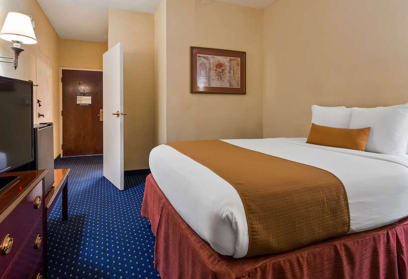 Hotel Surestay Plus  Chicago Lombard By Best Western