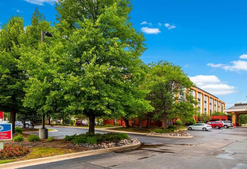 Surestay Plus Hotel By Best Western Chicago Lombard