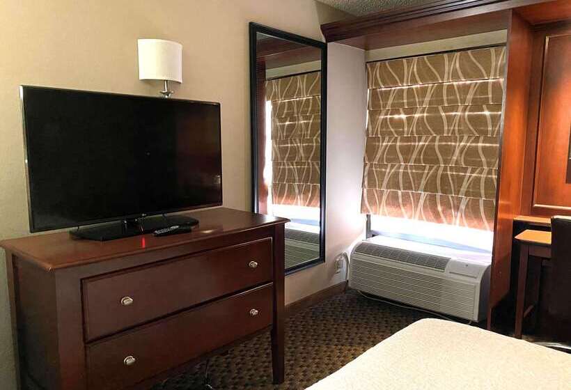Hotel The Addison , Surestay Collection By Best Western
