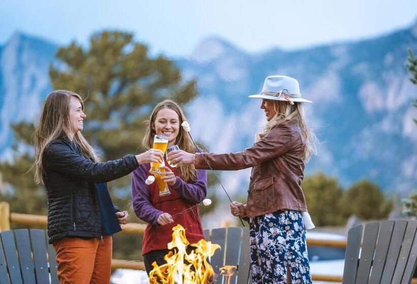 هتل Holiday Inn Estes Park, An Ihg