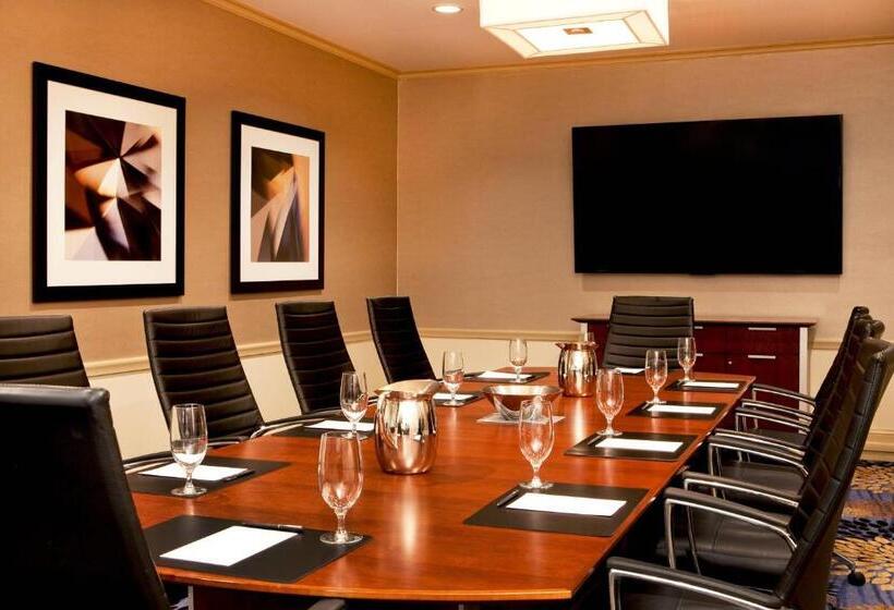 هتل The Westin Great Southern Columbus