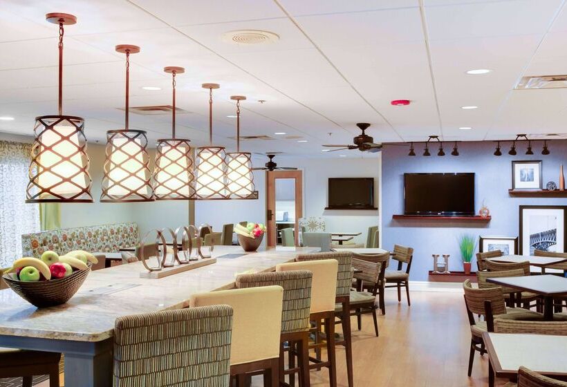 هتل Wingate By Wyndham Cranberry