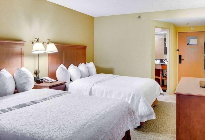 هتل Wingate By Wyndham Cranberry