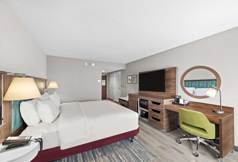 هتل Hampton Inn By Hilton Los Angeles Airport