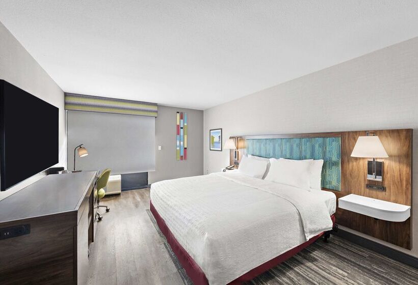 هتل Hampton Inn By Hilton Los Angeles Airport