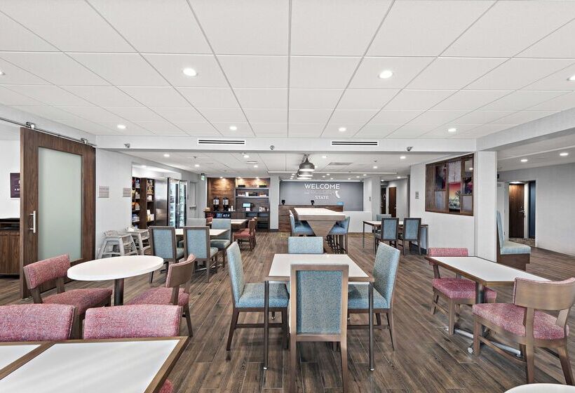 هتل Hampton Inn By Hilton Los Angeles Airport