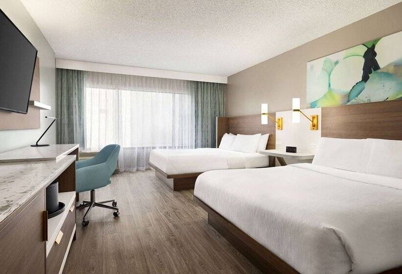 هتل Wyndham Garden Totowa