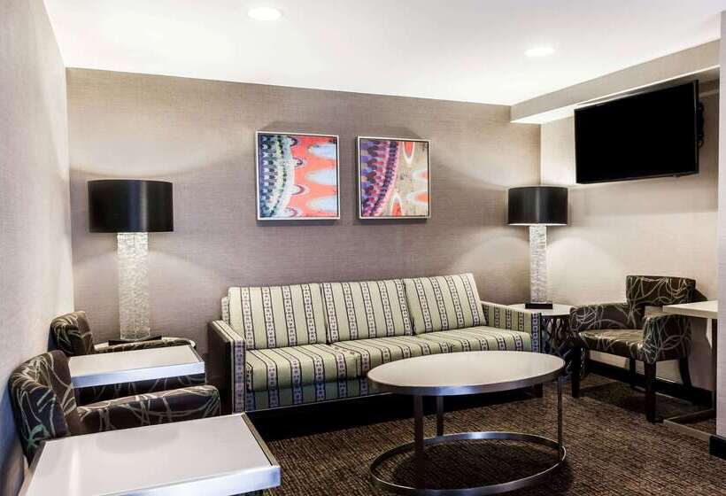 ホテル Courtyard By Marriott Pittsburgh University Center