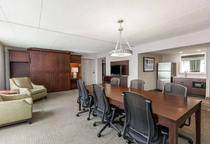 ホテル Courtyard By Marriott Pittsburgh University Center