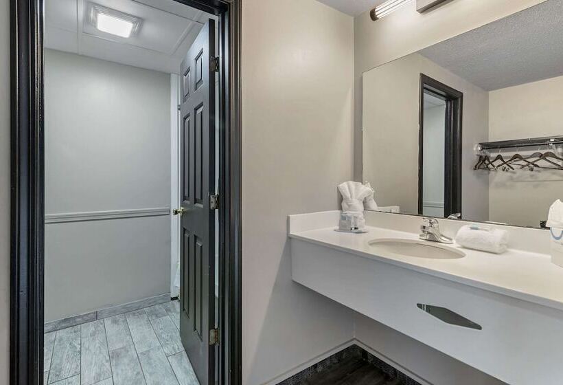 مُتل Green Granite Inn, Ascend Hotel Collection