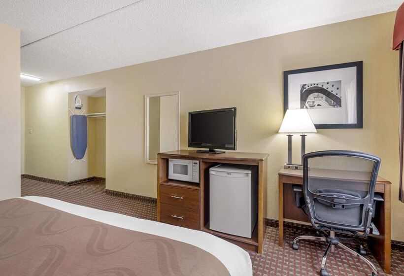 مُتل Quality Inn & Suites Lincoln South