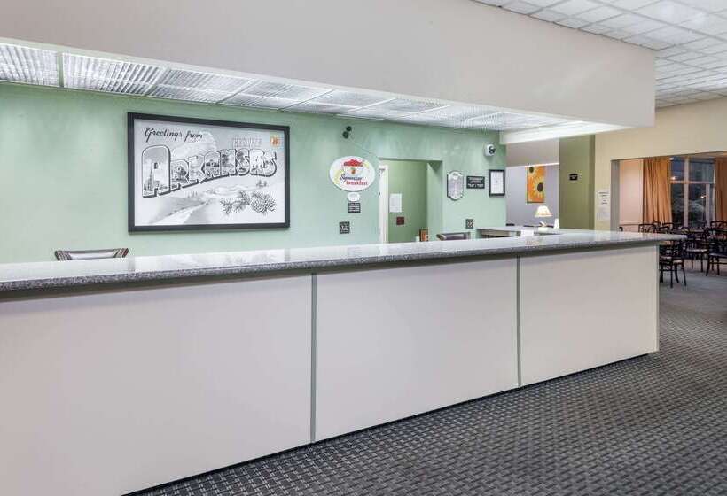 فندق على الطريق Super 8 By Wyndham Hope