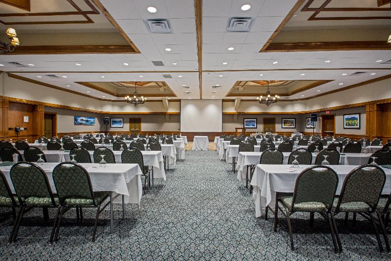 استراحتگاه Crowne Plaza Lake Placid, An Ihg